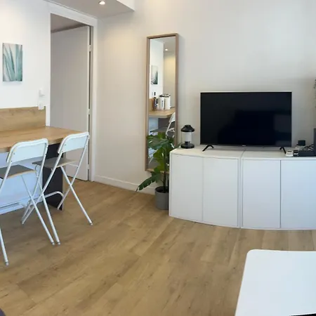 Apartment Superbe Rooftop Vue Port Santa Lucia 5 Pers