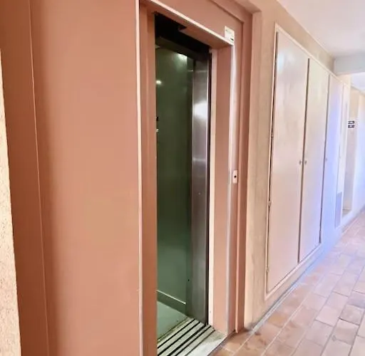 Superbe Rooftop Vue Port Santa Lucia 5 Pers דירה